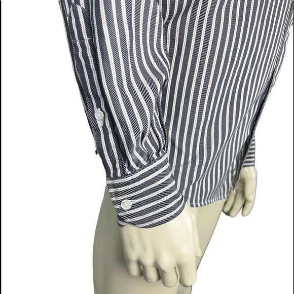 Ermenegildo Zegna L/S Striped Dress Shirt Like New Condition Size Large - Picture 4 of 8